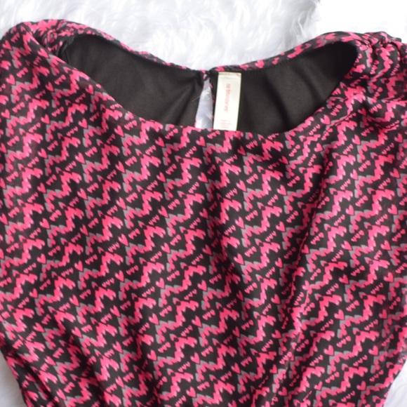 No boundaries dress - Picture 2 of 8